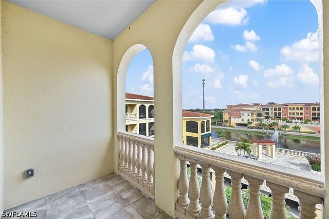 21530 Strada Nuova CIR 409, Estero, FL 33928