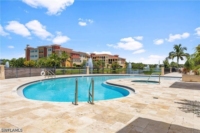 21530 Strada Nuova CIR 409, Estero, FL 33928