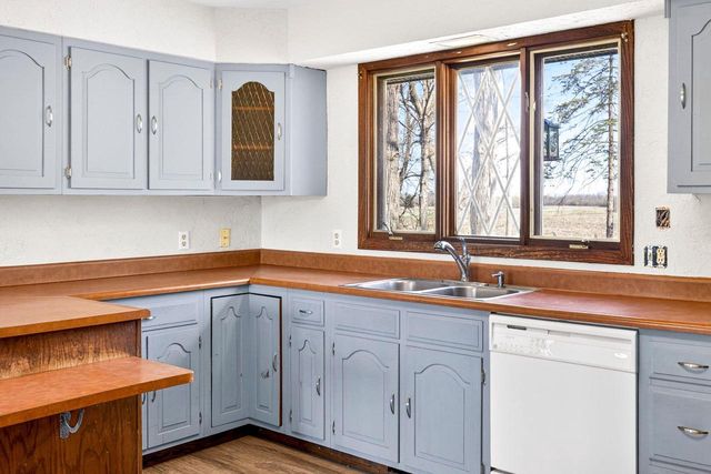 W7975 TREPTOW LANE, Eldorado, WI 54932