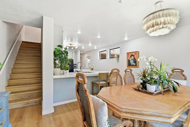 1536 Mission Blvd, Santa Rosa, CA 95409