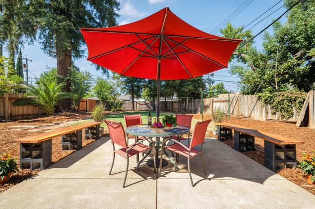 2365 Santa Anita Dr, Sacramento, CA 95825