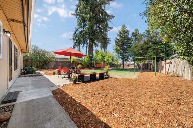 2365 Santa Anita Dr, Sacramento, CA 95825