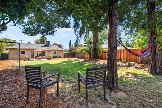 2365 Santa Anita Dr, Sacramento, CA 95825
