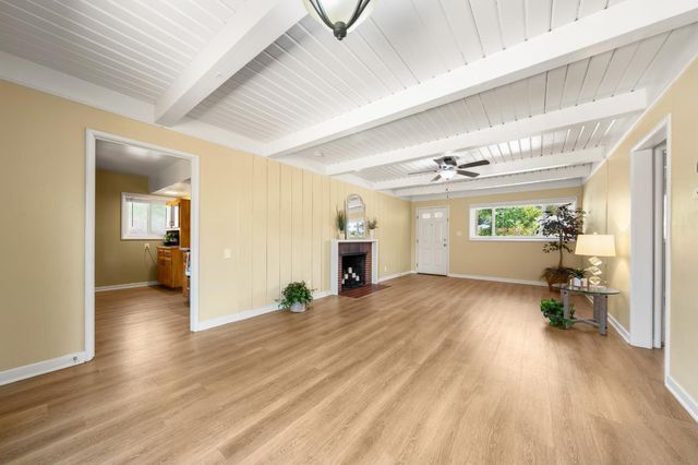 2365 Santa Anita Dr, Sacramento, CA 95825