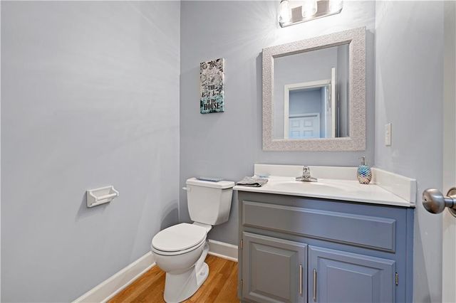 9008 N Lewis Avenue, Kansas City, MO 64157