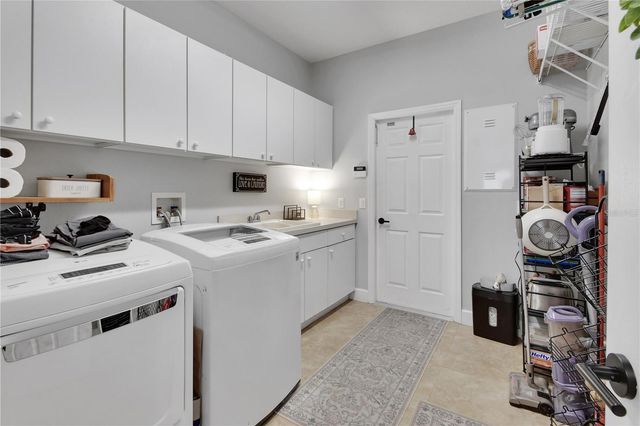 105 PINE SIDE DRIVE, Debary, FL 32713