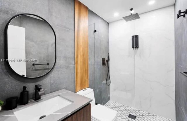 2871 NW 204th Ln, Miami Gardens, FL 33056