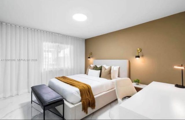 2871 NW 204th Ln, Miami Gardens, FL 33056