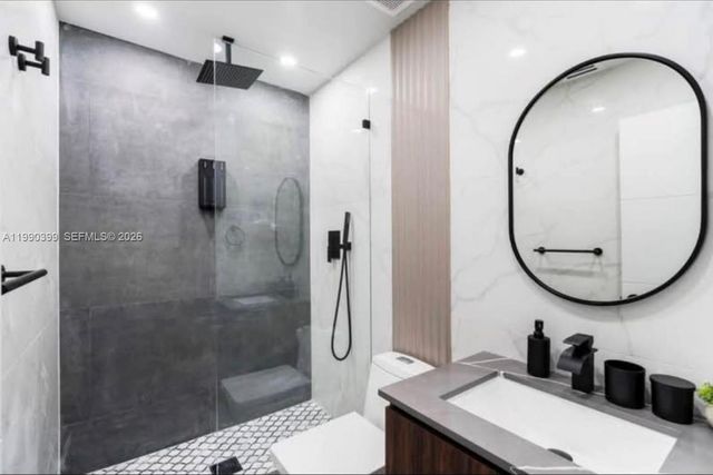 2871 NW 204th Ln, Miami Gardens, FL 33056