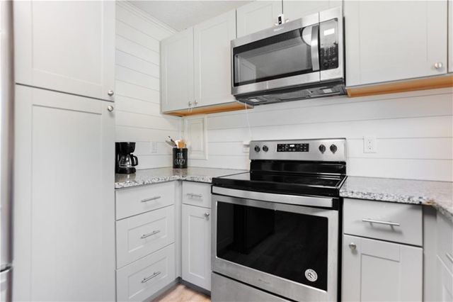 5231 Edith Avenue, Kansas City, KS 66104