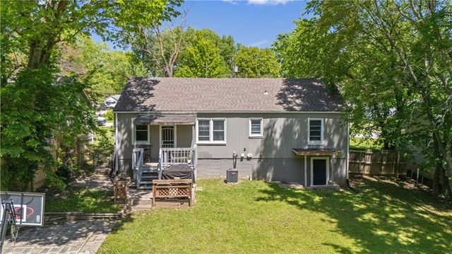 5231 Edith Avenue, Kansas City, KS 66104