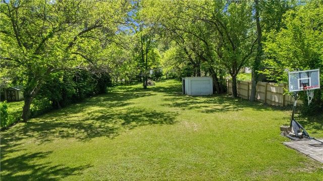 5231 Edith Avenue, Kansas City, KS 66104