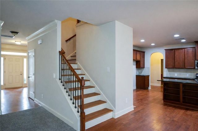 5573 Primrose Park Court, Sugar Hill, GA 30518