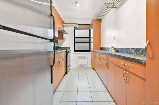 142-15 26th Avenue 4D, Flushing, NY 11354