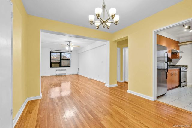 142-15 26th Avenue 4D, Flushing, NY 11354