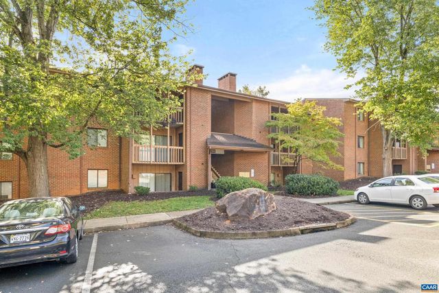 132 TURTLE CREEK RD #11, Charlottesville, VA 22901