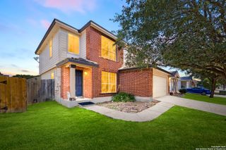 272 Goliad Dr, New Braunfels, TX 78130