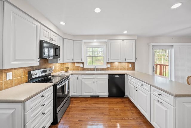 815 Shady Bluff Trl, Clarksville, TN 37043