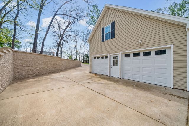 815 Shady Bluff Trl, Clarksville, TN 37043