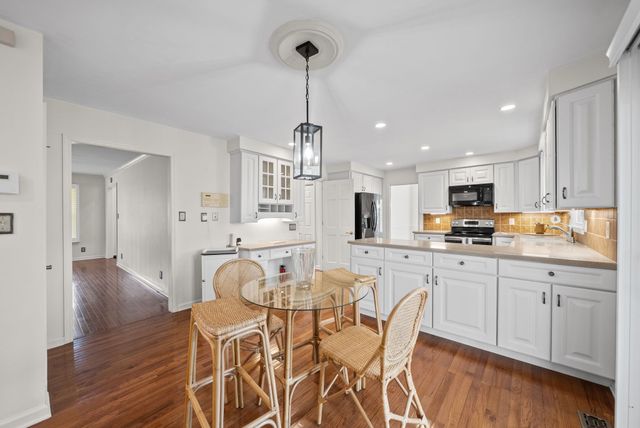 815 Shady Bluff Trl, Clarksville, TN 37043