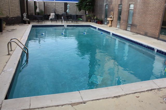 2277 Union Ave Apt 502, Memphis, TN 38104