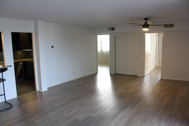 2277 Union Ave Apt 502, Memphis, TN 38104