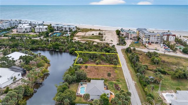 3304 Saint Kilda RD, Sanibel, FL 33957