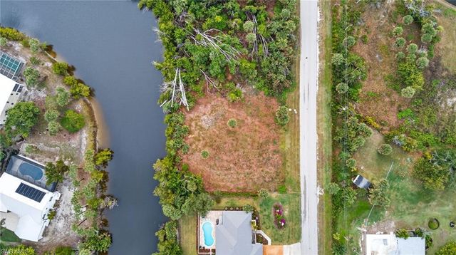 3304 Saint Kilda RD, Sanibel, FL 33957