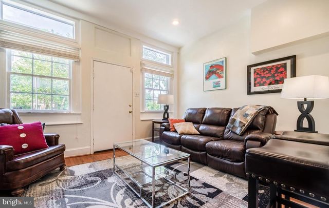 1133 D STREET # 1A, Washington, DC 20002