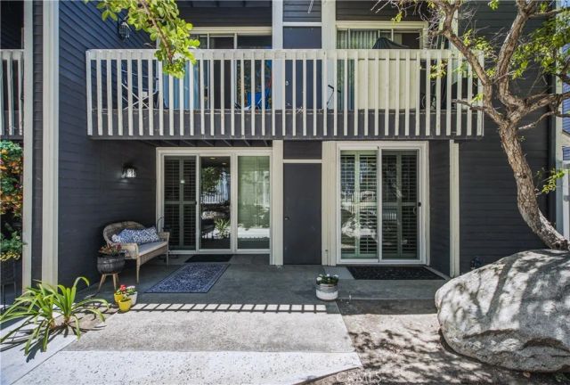 25697 Pine Creek, Wilmington, CA 90744