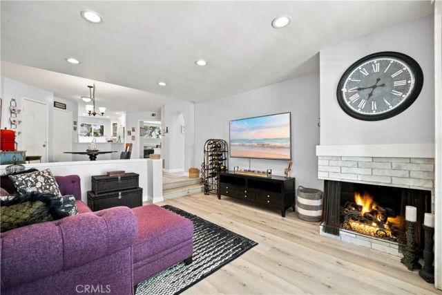 25697 Pine Creek, Wilmington, CA 90744
