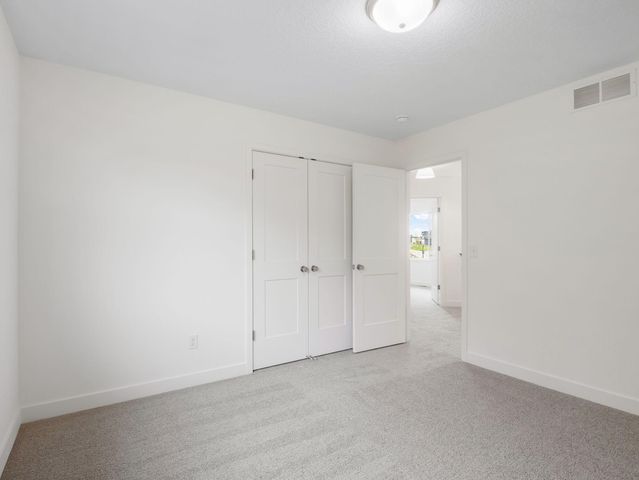 1320 136th Circle E, Rosemount, MN 55068