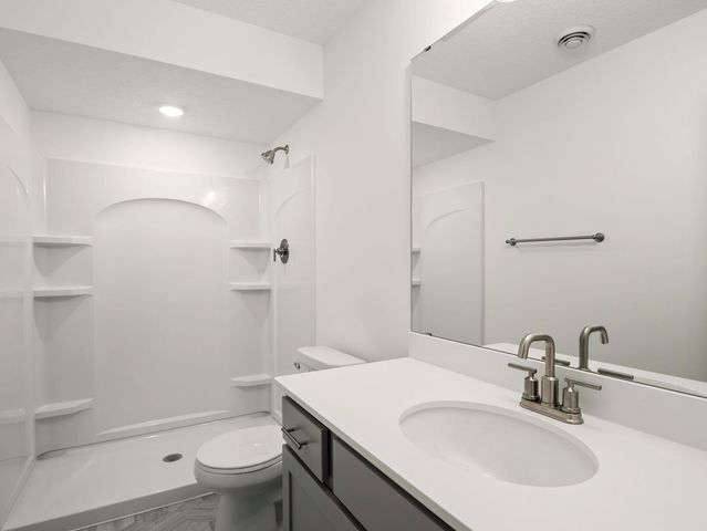 1320 136th Circle E, Rosemount, MN 55068