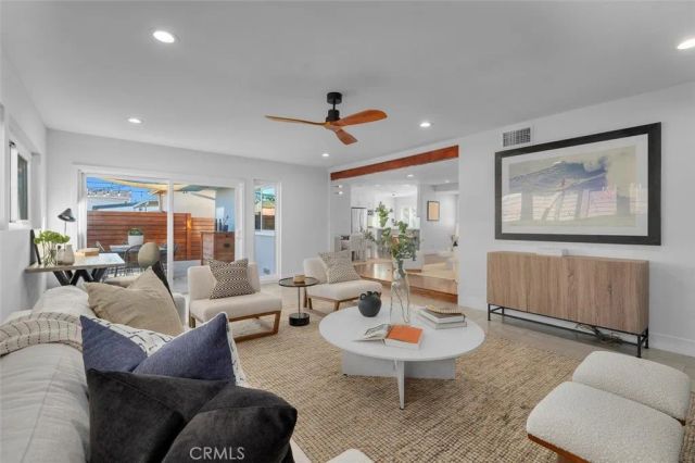 5513 W 138th Place, Hawthorne, CA 90250