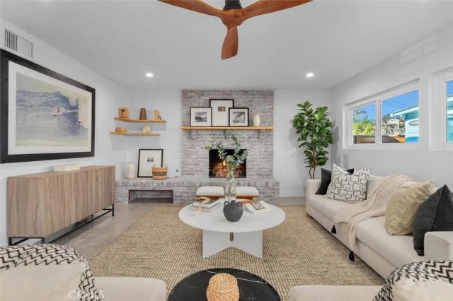 5513 W 138th Place, Hawthorne, CA 90250