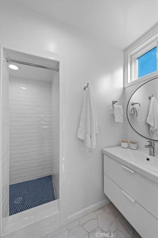 5513 W 138th Place, Hawthorne, CA 90250