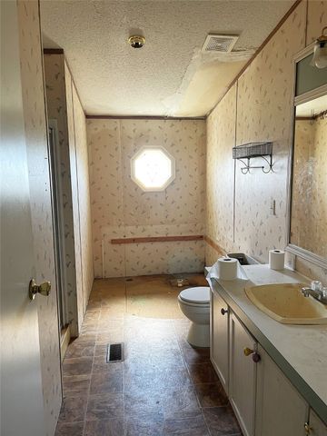 105 Apache Rd., Brownwood, TX 76801