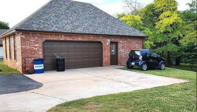 2010 Sandpiper Drive, Blanchard, OK 73010