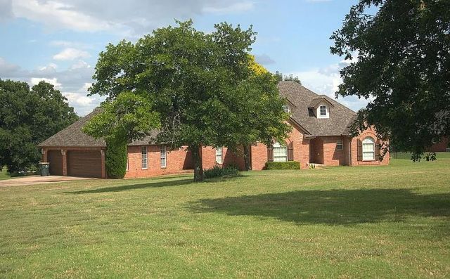 2010 Sandpiper Drive, Blanchard, OK 73010
