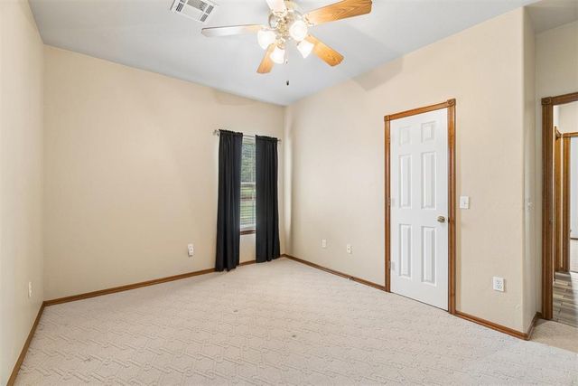 2010 Sandpiper Drive, Blanchard, OK 73010