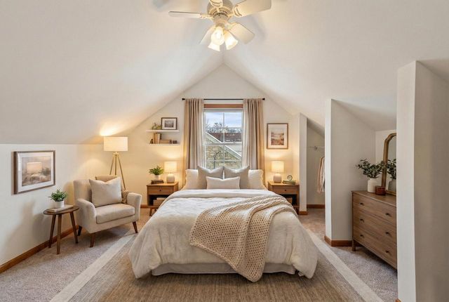 8338 N Whitney ROAD, Fox Point, WI 53217