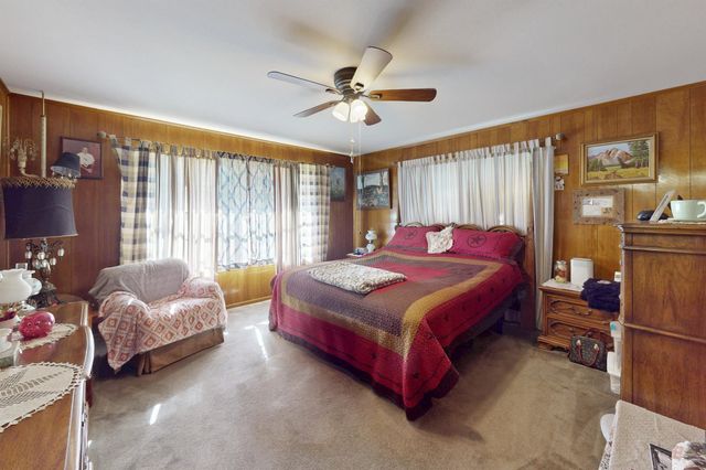 409 W Morgan Street, Franklin, TX 77856