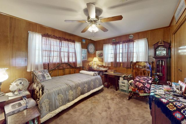 409 W Morgan Street, Franklin, TX 77856