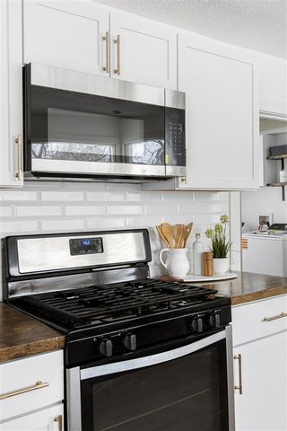 2621 Poe Avenue, Wyoming, MI 49509