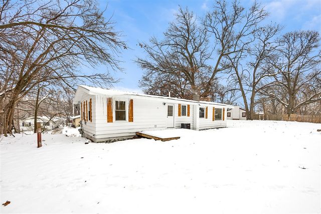 2621 Poe Avenue, Wyoming, MI 49509