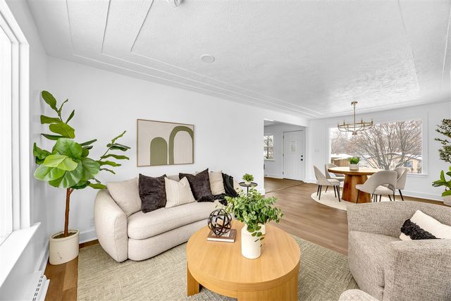 2621 Poe Avenue, Wyoming, MI 49509