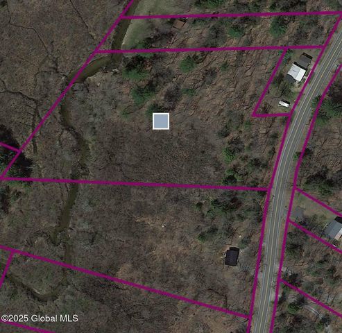 522 N Creek Road, Greenfield, NY 12833
