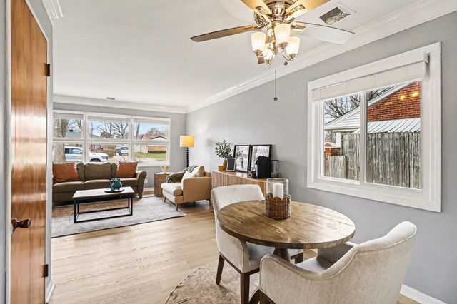 260 Kenyon Drive, Troy, MI 48083