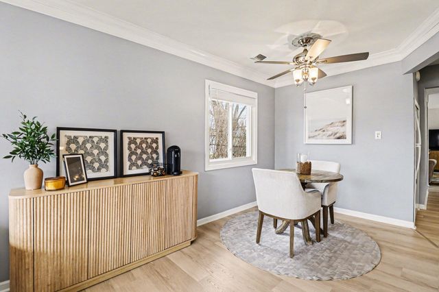 260 Kenyon Drive, Troy, MI 48083