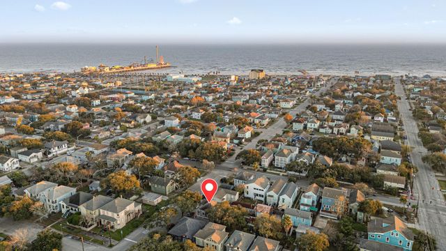 1811 30th Street, Galveston, TX 77550